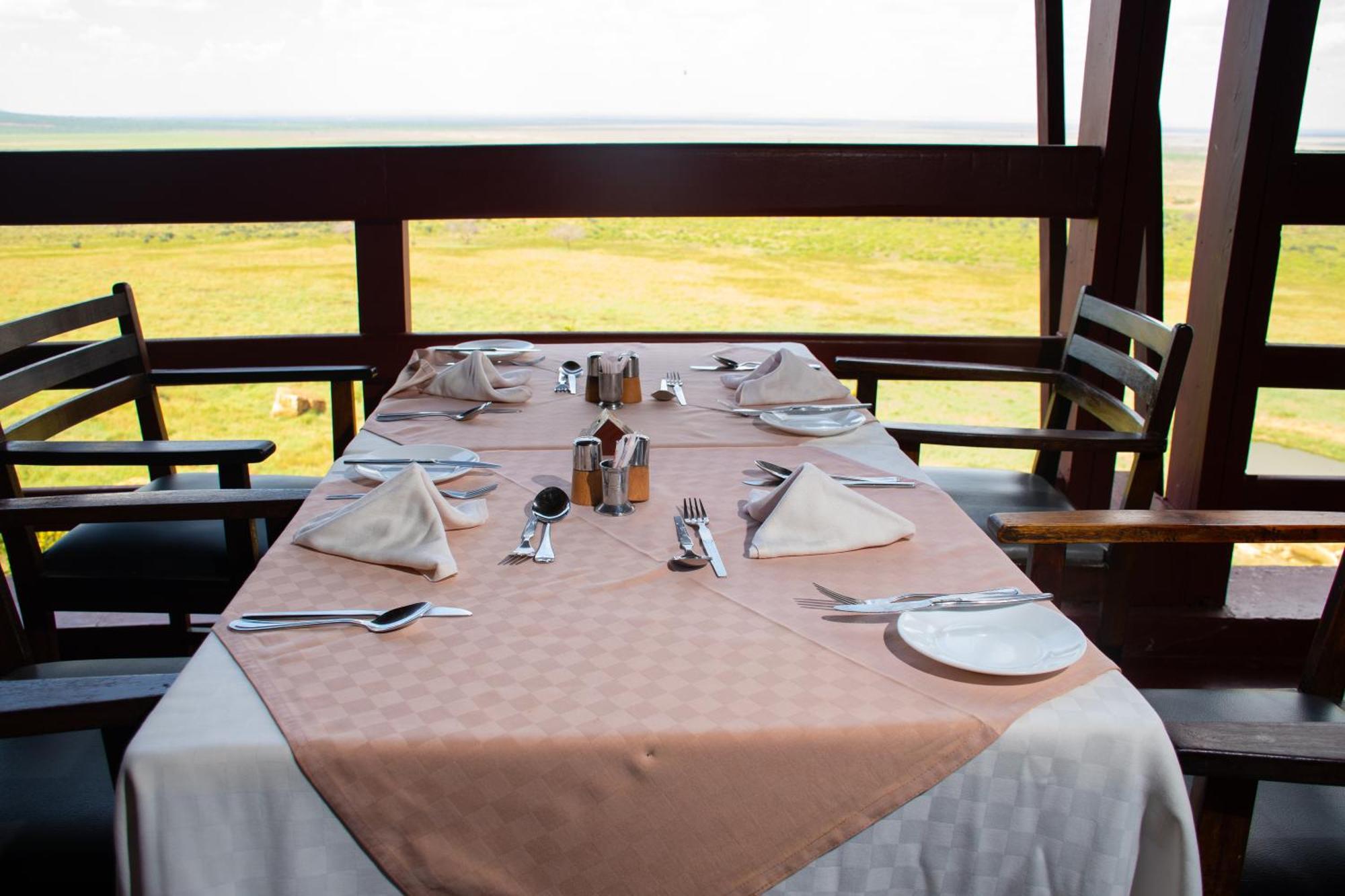 Voi Safari Lodge Kültér fotó